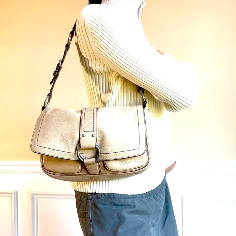 COACH Chelsea Field Bag, Oatmeal/Beige Pebbled Leather, Shoulder/Satchel
